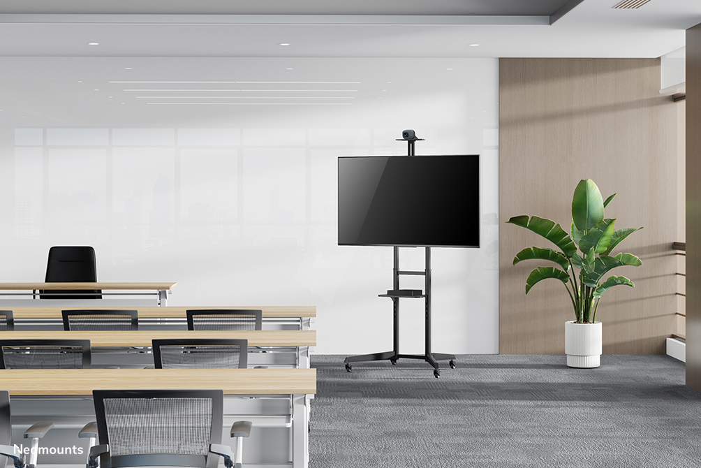 Neomounts FL50-550BL1 Support au sol mobile pour écran 37-70" - étagère multimédia et support caméra inclus
